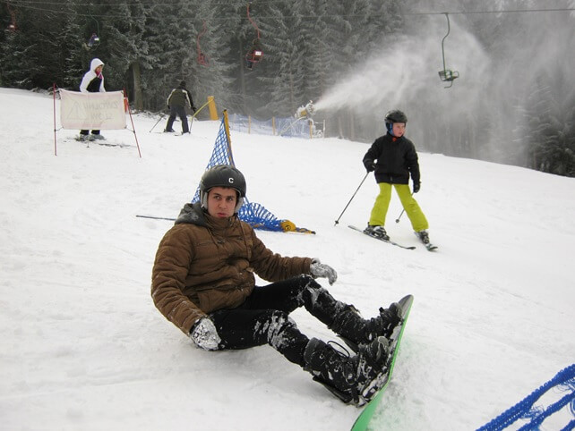 image of me snowboarding- Front End Web Developer Edinburgh - about page